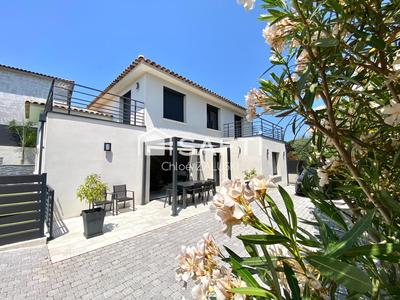 Maison - 134 m² - 5 pièces