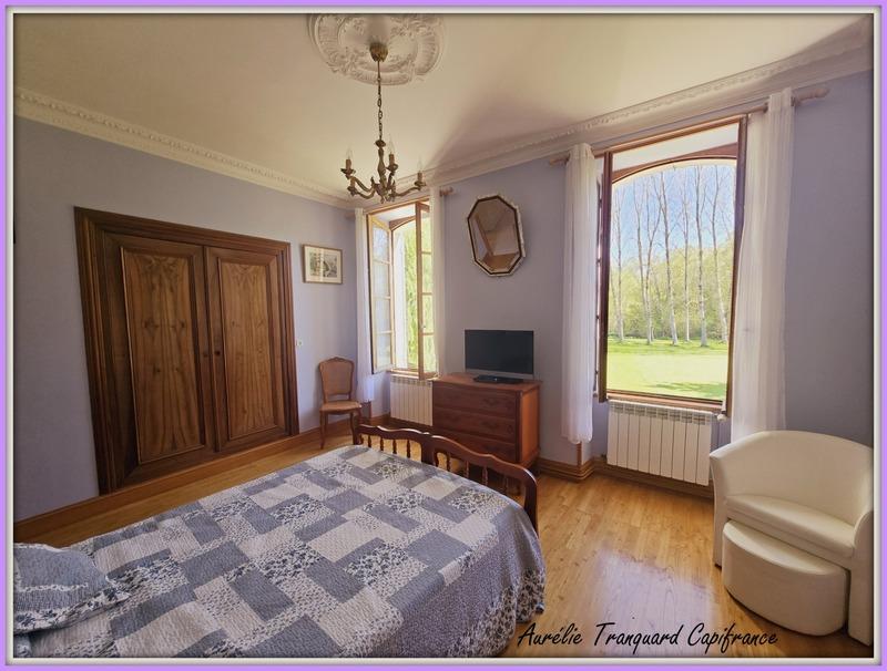 Maison bourgeoise - 183 m² - 6 pièces