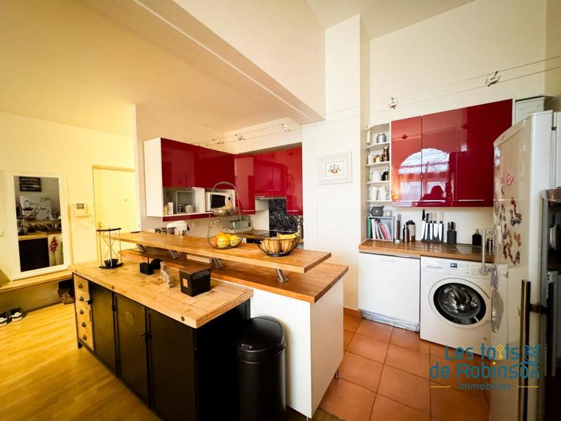 Appartement - 89 m² - 4 pièces
