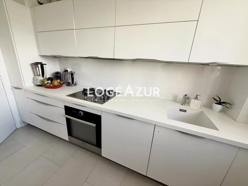 Appartement - 82 m² - 4 pièces