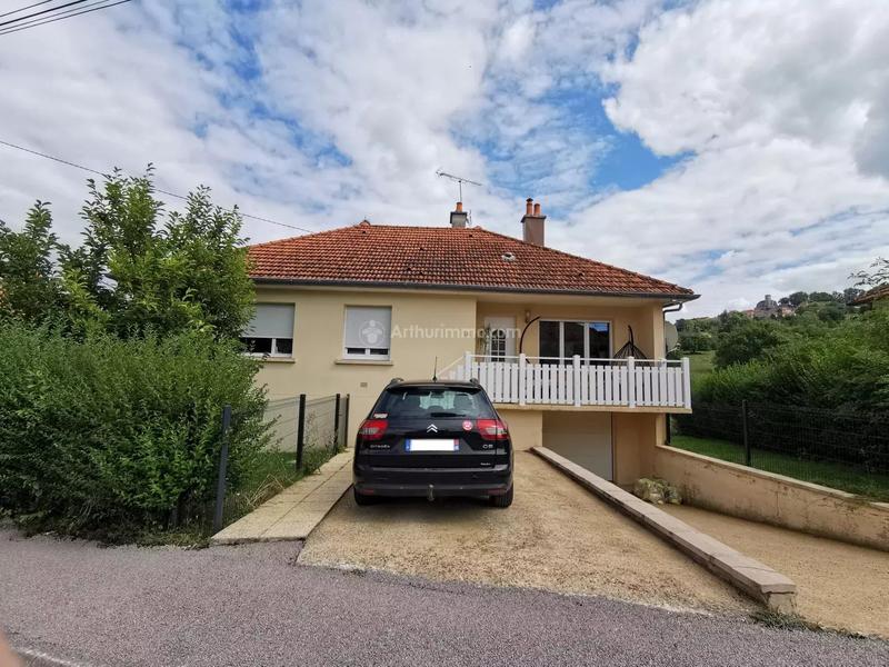 Maison - 98 m² - 5 pièces