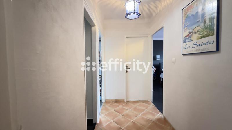 Maison - 176 m² - 6 pièces