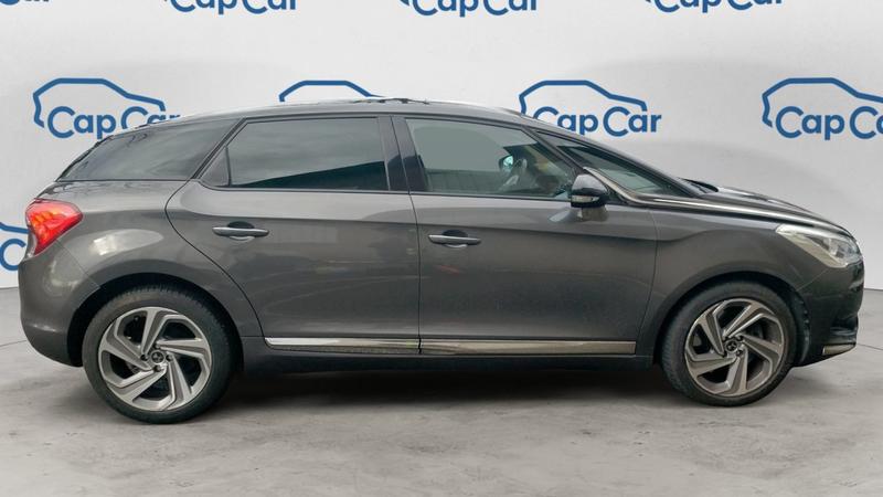 Ds Ds 5 2.0 Blue HDi 150 So Chic