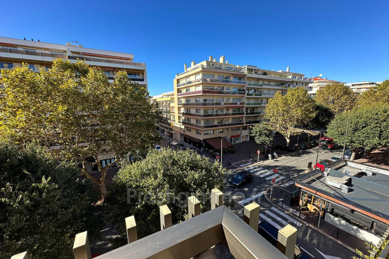 Appartement - 60 m² - 2 pièces