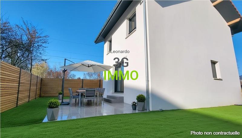 Maison - 96 m² - 5 pièces