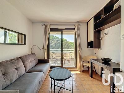 Studio - 25 m² - 1 pièce