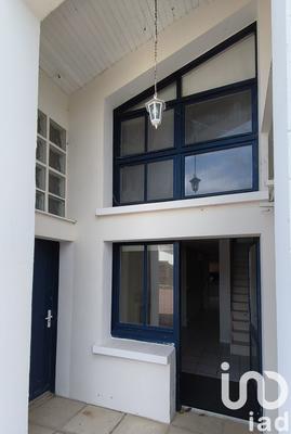 Maison - 317 m² - 8 pièces