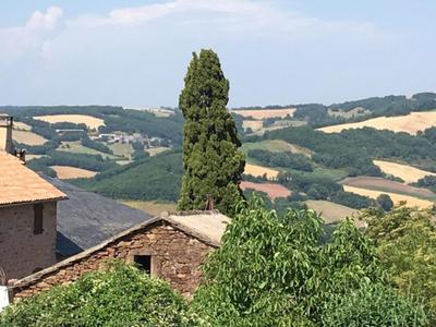 Maison en pierre - 450 m² - 12 pièces