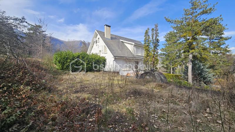 Villa - 237 m² - 7 pièces