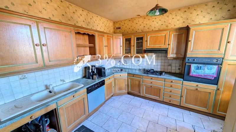 Maison - 160 m² - 7 pièces