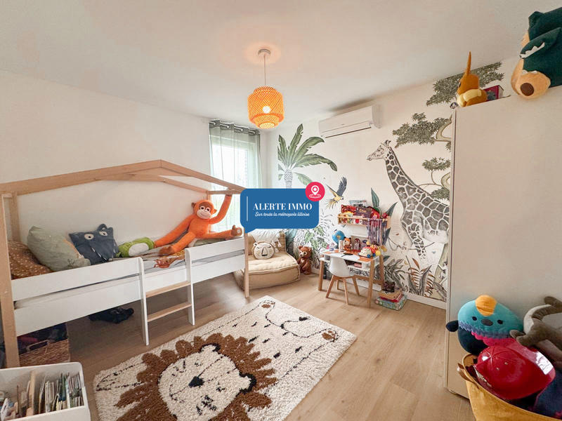 Maison - 316 m² - 10 pièces