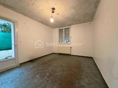 Maison - 101 m² - 4 pièces