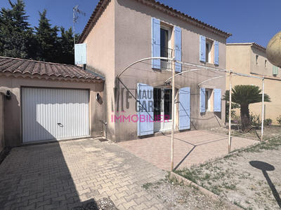 Maison - 96 m² - 4 pièces