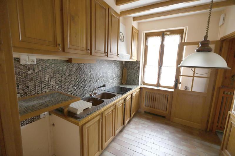 Maison - 92 m² - 5 pièces