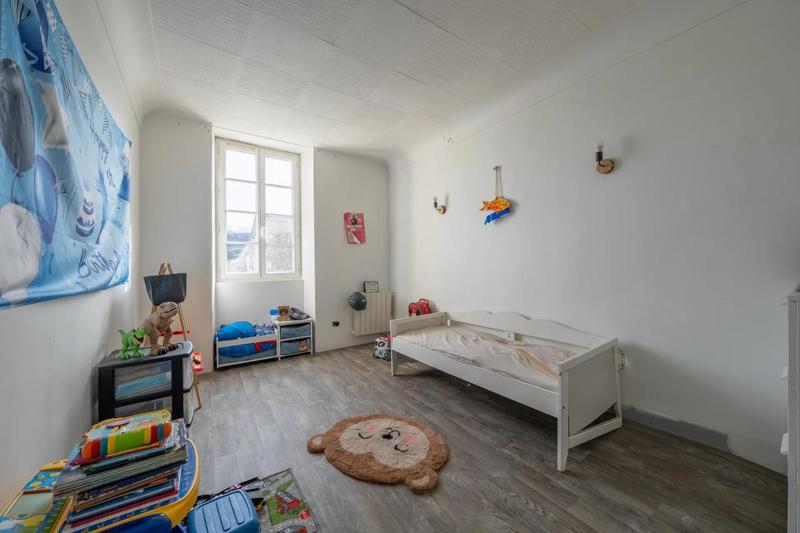Maison - 166 m² - 4 pièces