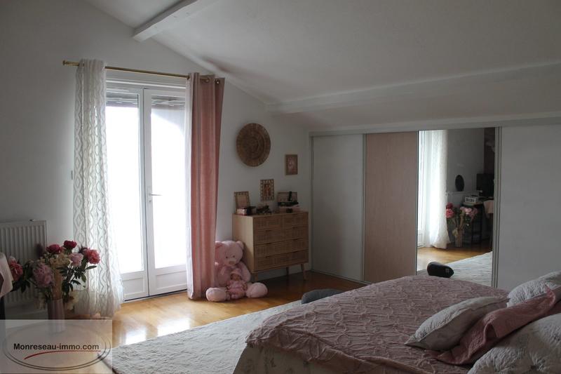 Maison - 197 m² - 7 pièces