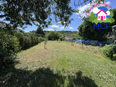 Maison traditionnelle - 121 m² - 7 pièces