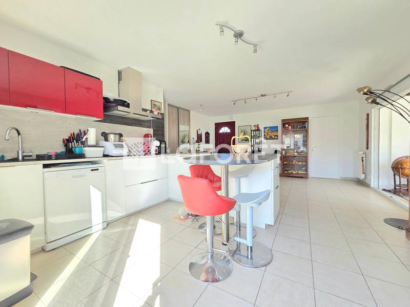 Maison - 88 m² - 5 pièces