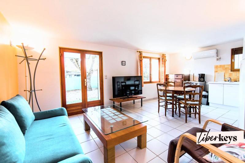 Maison - 256 m² - 6 pièces