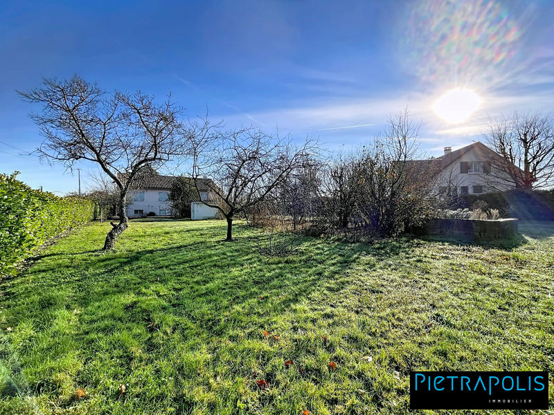 Terrain - 1 056 m²