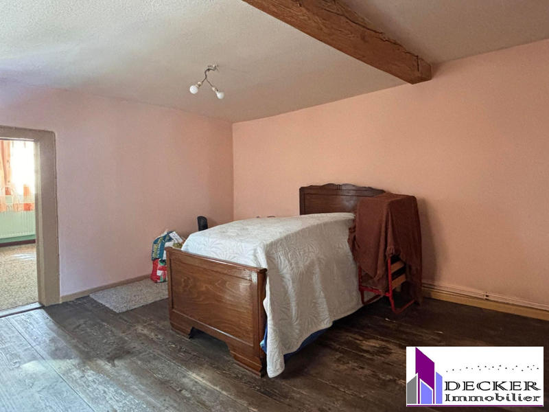 Maison traditionnelle - 89 m² - 6 pièces