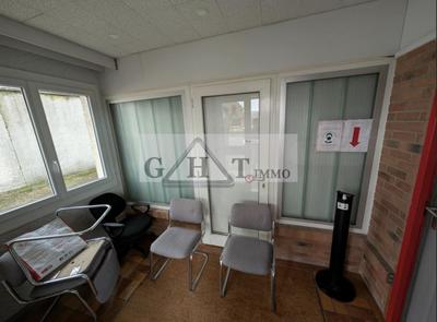 Local commercial - 103 m²