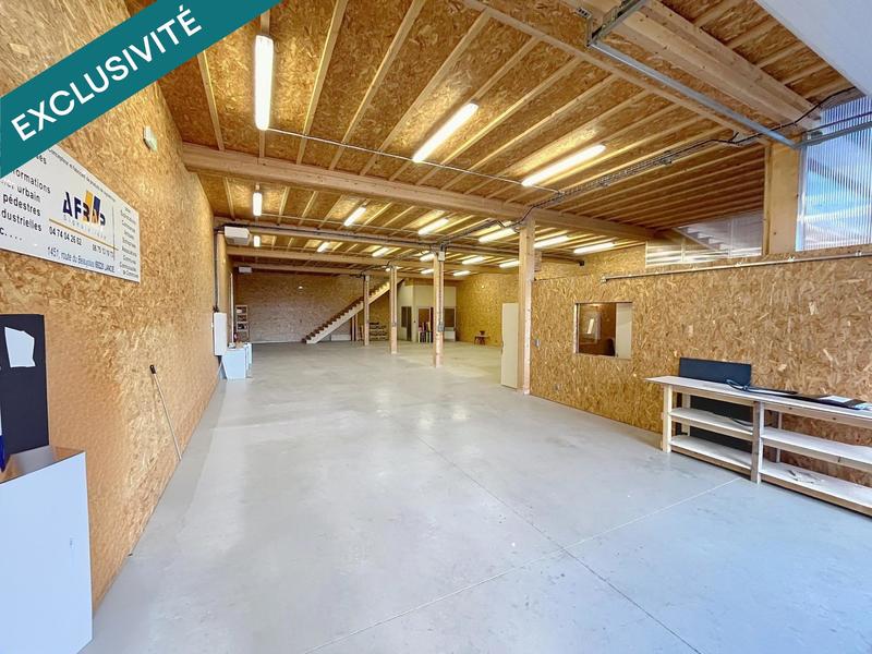 Local commercial - 1 280 m² - 6 pièces