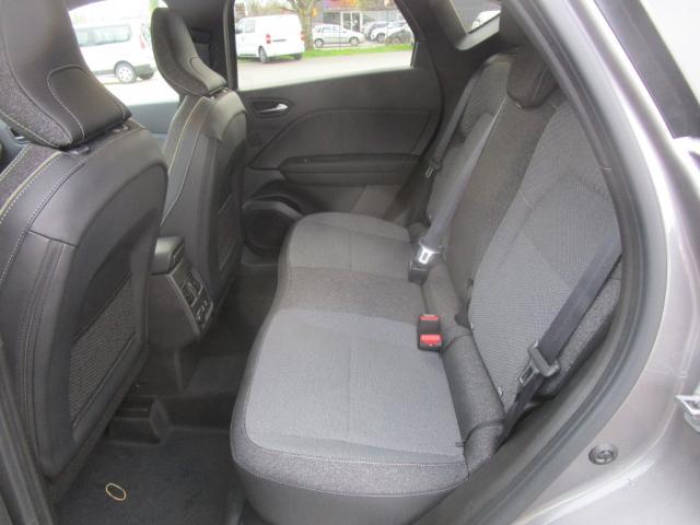 Renault Captur E-Tech full hybrid 160 ch Techno