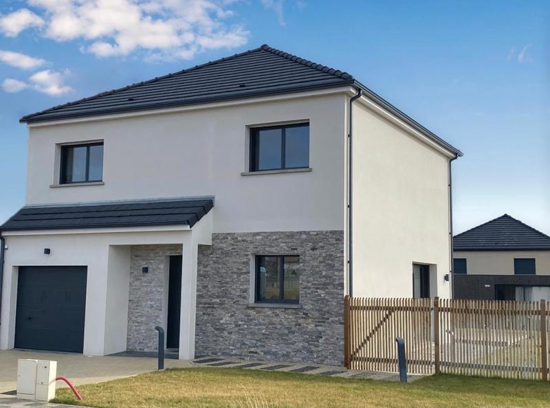 Maison - 111 m² - 5 pièces