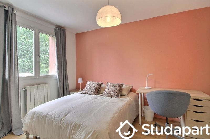 Chambre - 9 m² - 1 pièce