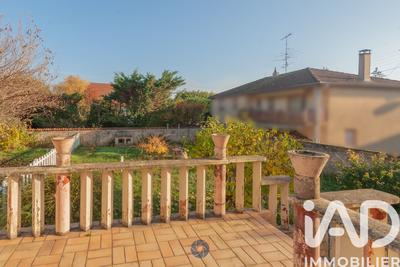 Maison - 112 m² - 4 pièces