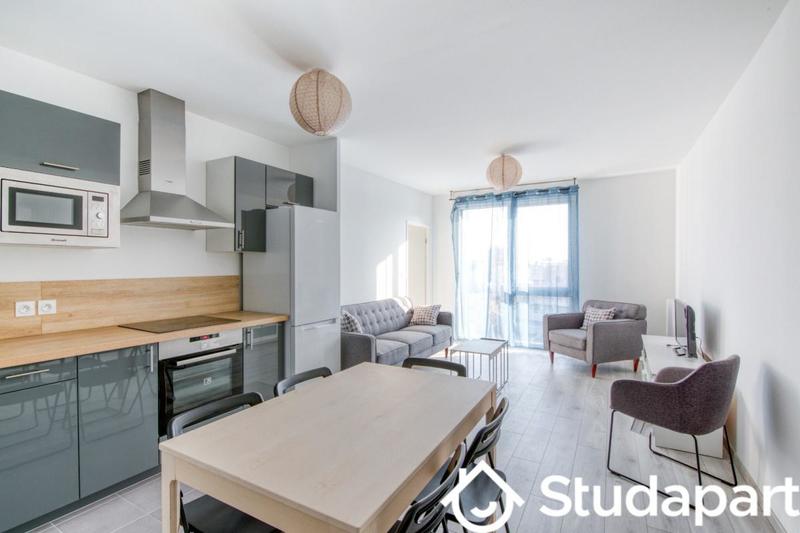 Chambre - 15 m² - 1 pièce