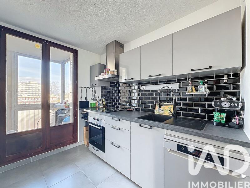 Appartement - 79 m² - 4 pièces