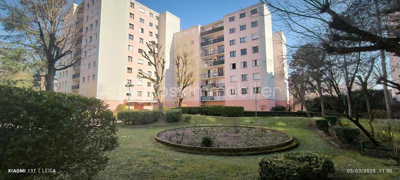 Appartement - 82 m² - 4 pièces
