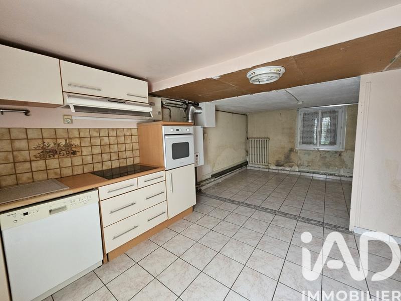 Maison - 93 m² - 5 pièces