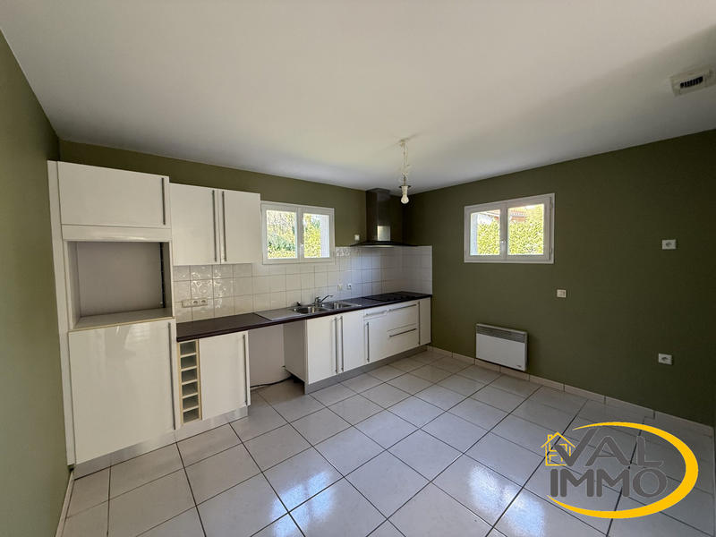 Maison - 140 m² - 6 pièces