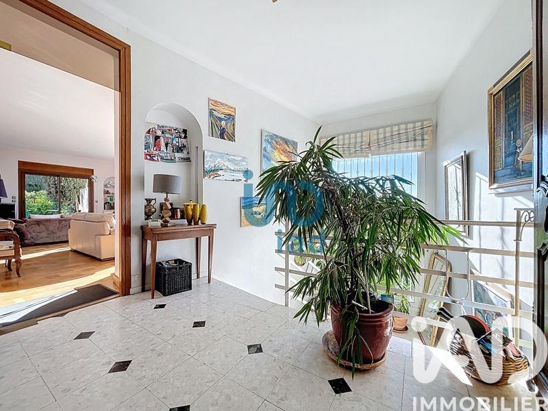 Maison de maîtres - 260 m² - 7 pièces