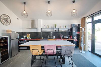 Maison - 363 m² - 12 pièces