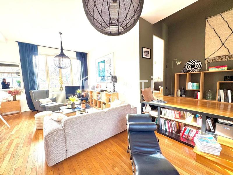 Villa - 190 m² - 8 pièces