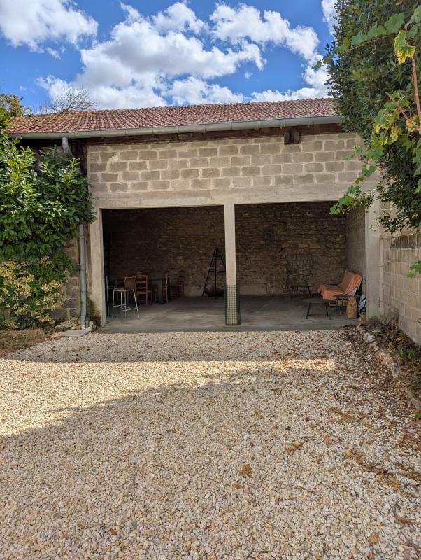 Maison - 104 m² - 4 pièces