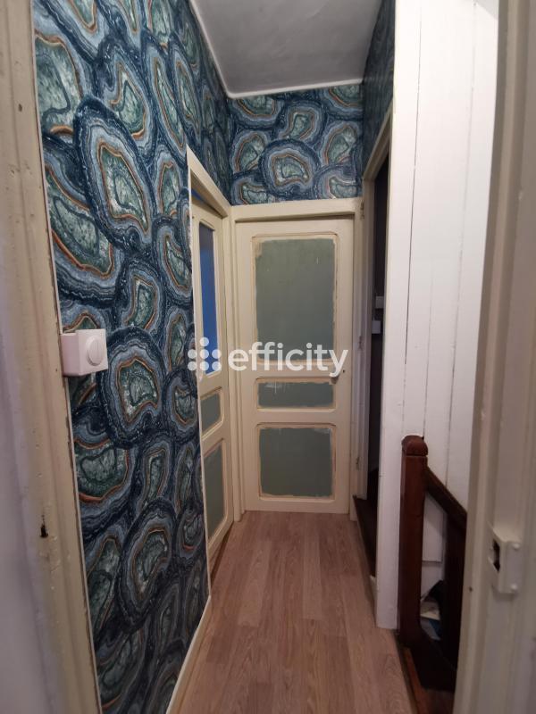 Maison de ville - 80 m² - 5 pièces