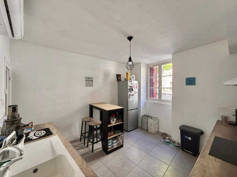 Immeuble - 142 m² - 6 pièces