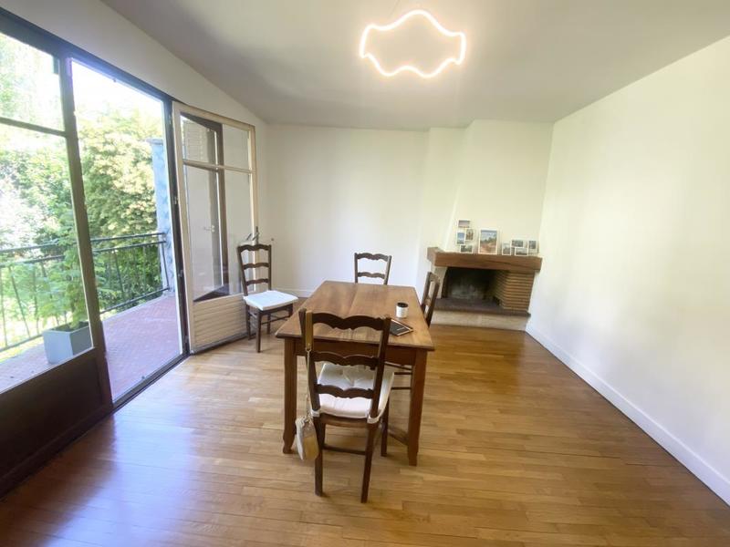 Maison - 96 m² - 5 pièces