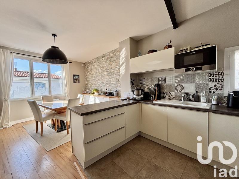 Maison de ville - 87 m² - 4 pièces