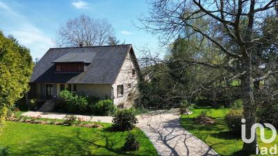 Maison - 185 m² - 7 pièces