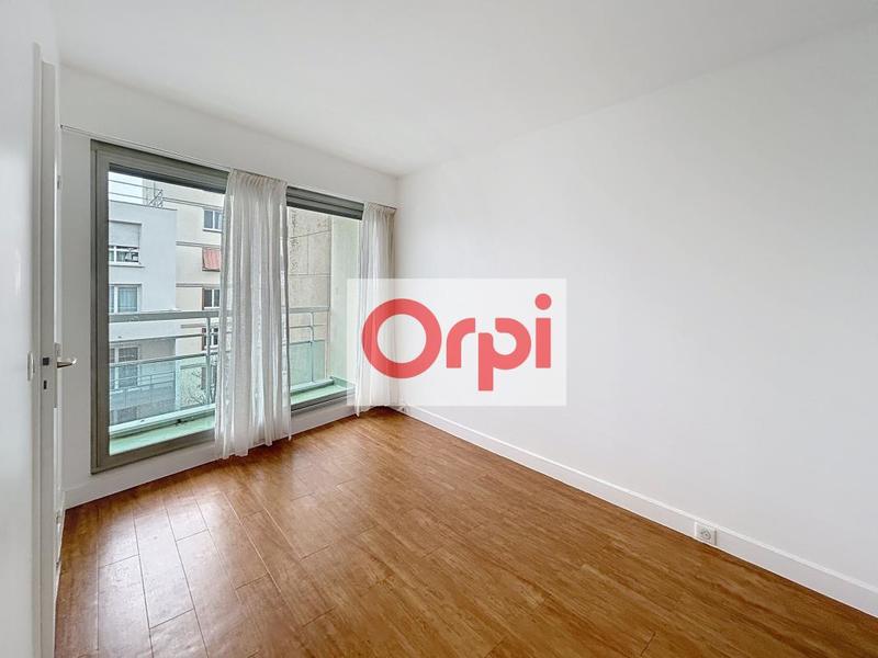 Appartement - 86 m² - 4 pièces