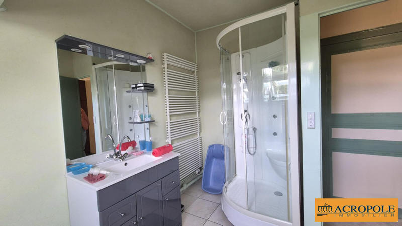 Maison - 150 m² - 5 pièces