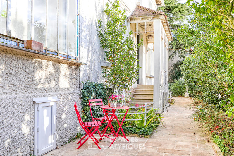 Maison - 278 m² - 11 pièces