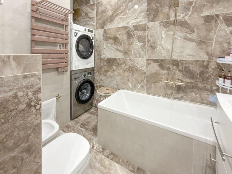 Appartement - 81 m² - 4 pièces