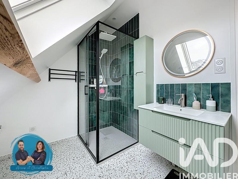 Maison - 180 m² - 5 pièces